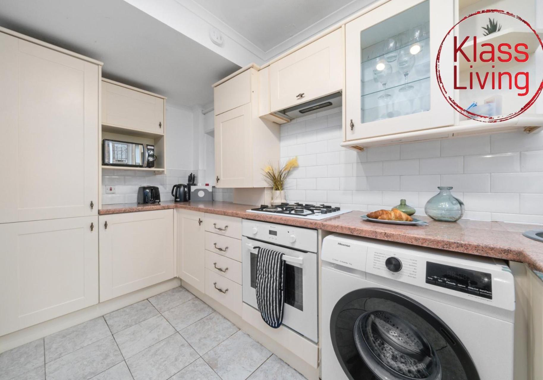 Bute Apartment By Klass Living Coatbridge Esterno foto